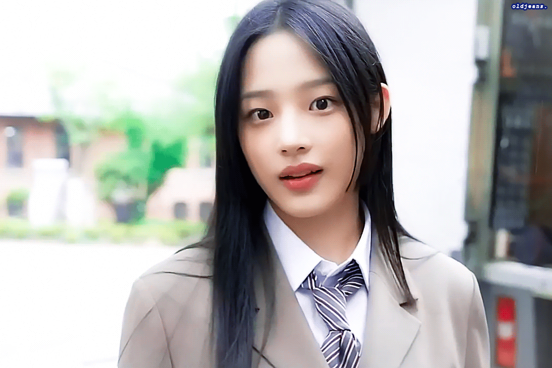 뉴진스.민지.02.gif